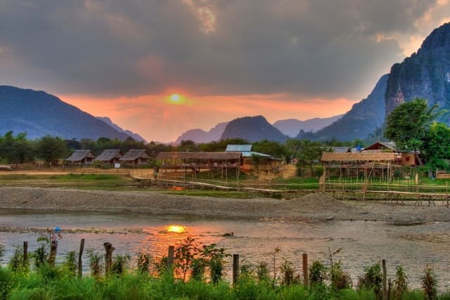 Экскурсионные туры в Лаос. Отдых на море во Вьетнаме 2022