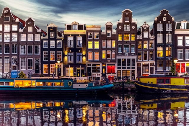 Автобусные туры в Голландию- Амстердам 2022