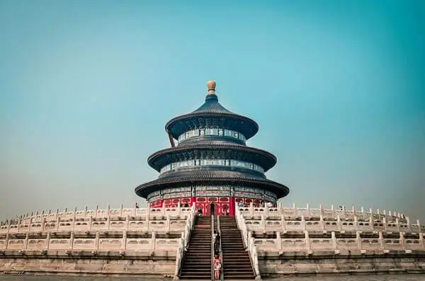 Храм Неба (Temple of Heaven) — величественный культовый комплекс, расположенный в Пекине, Китай