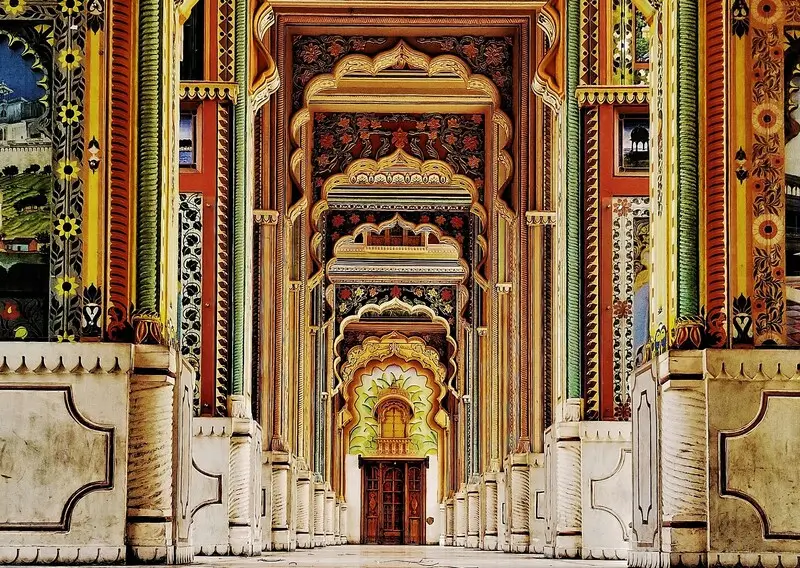 Ворота Патрика (Patrika Gate) в Джайпуре, Индия. Эти ворота являются одним из самых ярких и живописных входов в Джайпур, известный как «Розовый город».