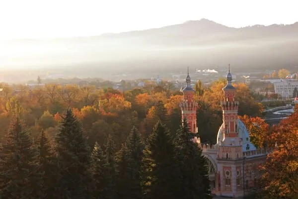 Владикавказ - панорамный вид осенью