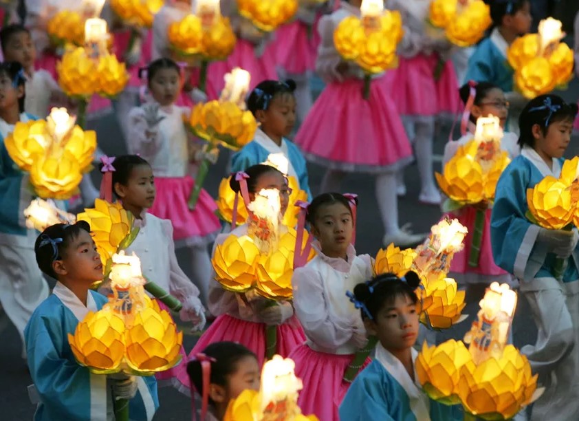 тур в Южную Корею на День рождения Будды