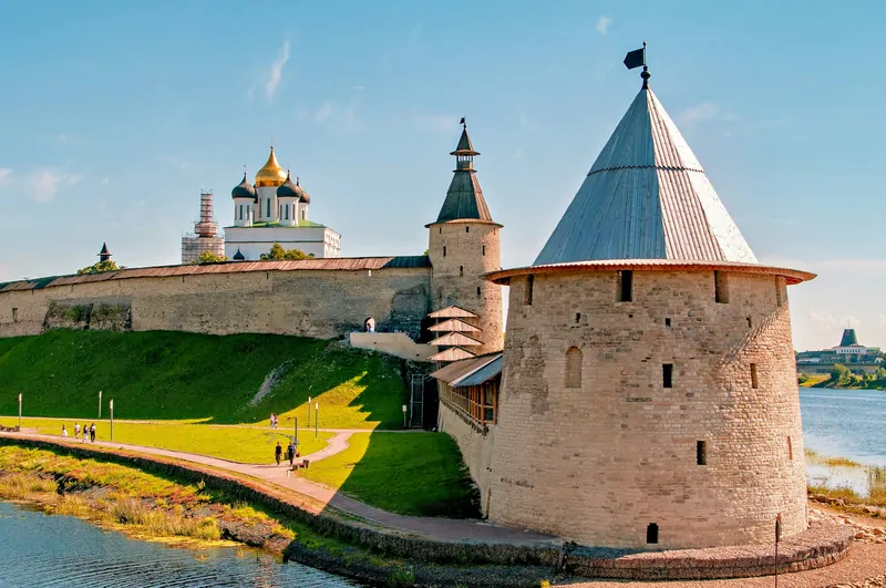 Псковский кремль (Кром), историко-архитектурный центр Пскова