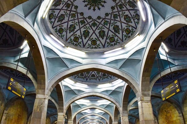 Станция метро им. Хамида Алимджана в Ташкенте